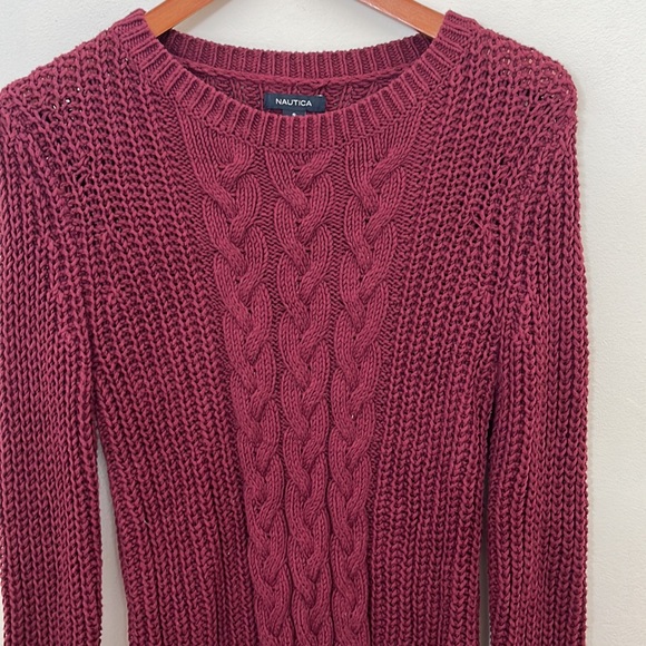 Wine /Plum  Color Cable Knit Sweater from Nautica Size S - Picture 3 of 4